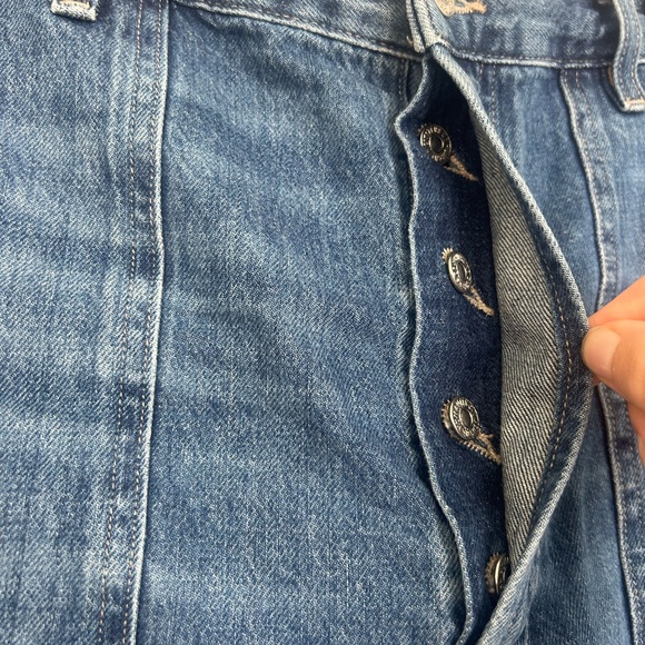 Citizens of Humanity Denim Button Up Shorts - Picture 4 of 4